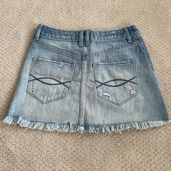 Abercrombie & Fitch jean skirt! - Picture 4 of 4